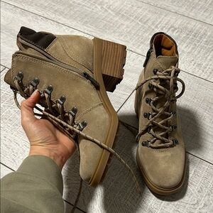 Lucky brand oiled suede ankle boots